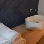 Leukderhuisje Vakantiehuis Geulle