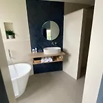 Leukderhuisje * Geulle